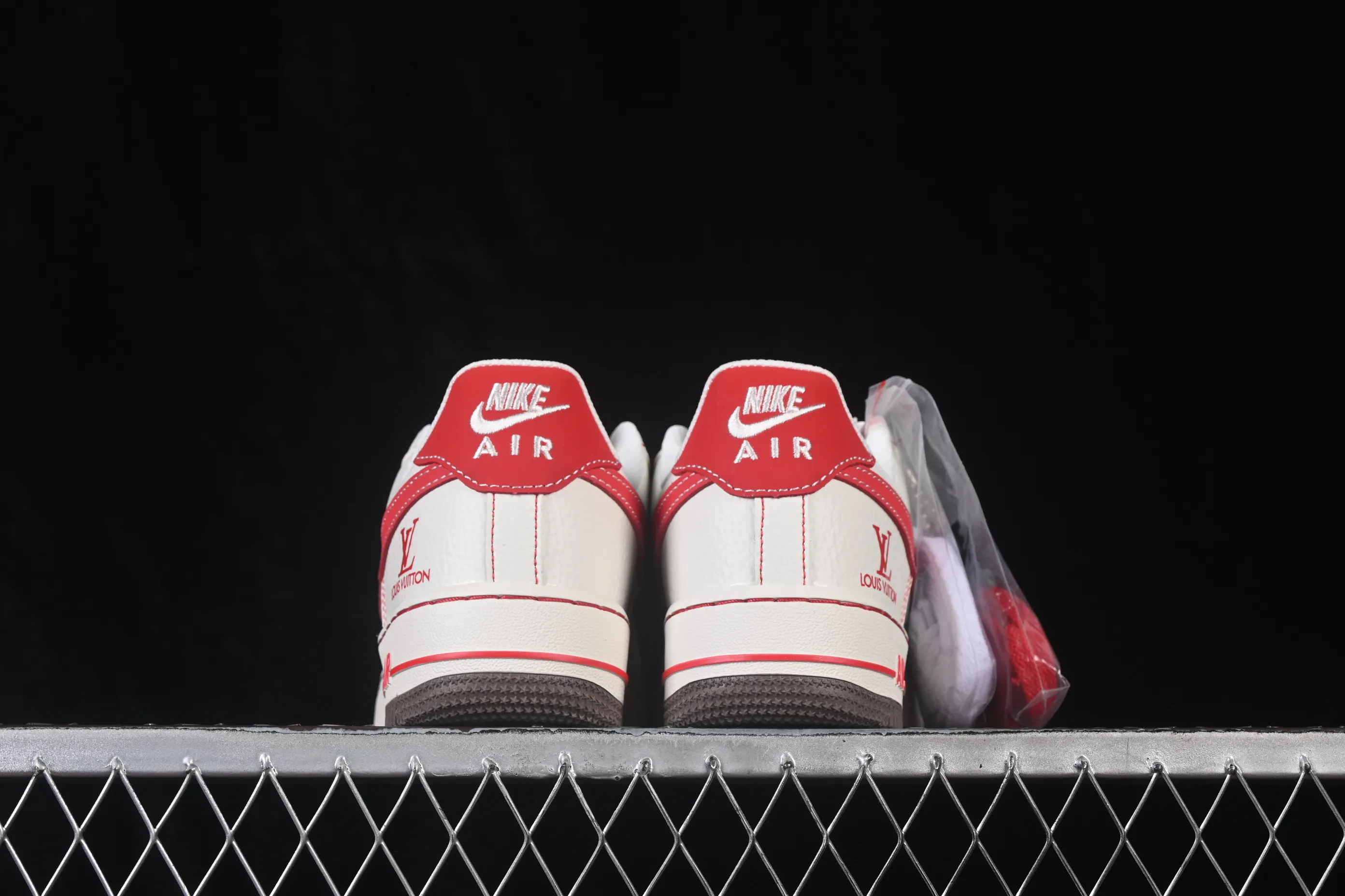 All categories Nk Air Force 1 Air Force series Nk Air Force 1 Low Air Force low-top Nike Air Force 1'07 Low joint model Air Force 1 low-top casual sneakers NH0601-549